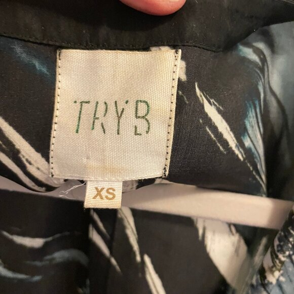 Kimono style tunic by TryB - Picture 3 of 4